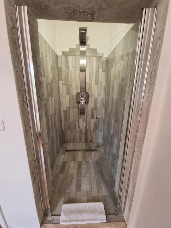 Apartamento Giulia Butterfly Bettolle Exterior foto